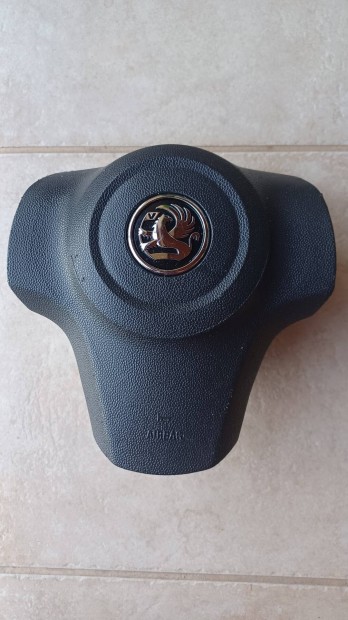 Opel Corsa D légzsák kormány légzsák airbag