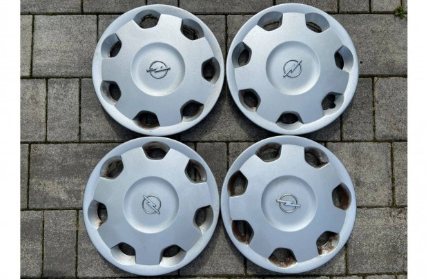 Opel Corsa Disztrcsa 14" (Gyri)