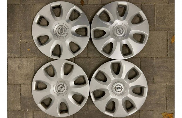 Opel Corsa Disztrcsa 15" (Gyri)