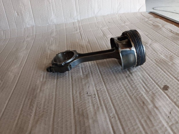 Opel Corsa E 1.0 Turbo Dugatty s Hajtkar B10Xft