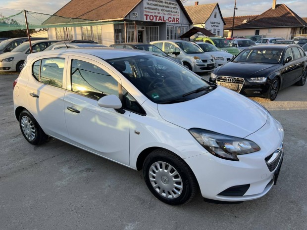 Opel Corsa E 1.2 Enjoy Vgig Vezetett Szervizknyv