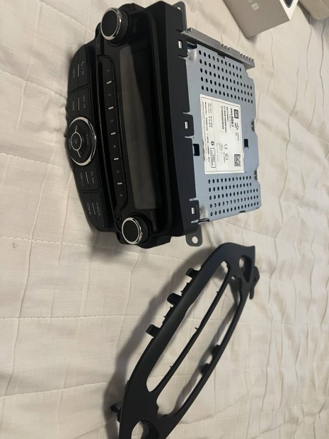 Opel Corsa E Fejegyseg 