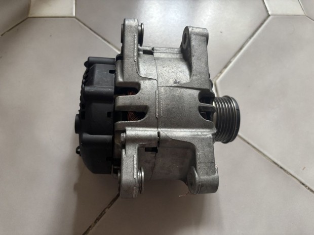 Opel Corsa E, Combo E gener�tor 9826574080