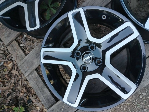 Opel Corsa F 16os Alufelni *ár 4db-ra vonatkozik