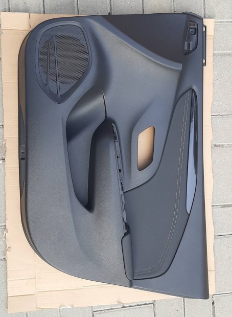 Opel Corsa F Bőrös Ajtókárpit