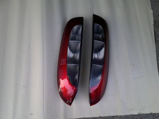 Opel Corsa .2005 H�ts� L�mpa