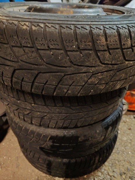 Opel Corsa lemezfelni