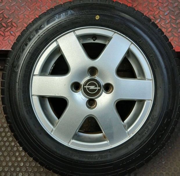 Opel Corsavan 14-es nyári garnitúra