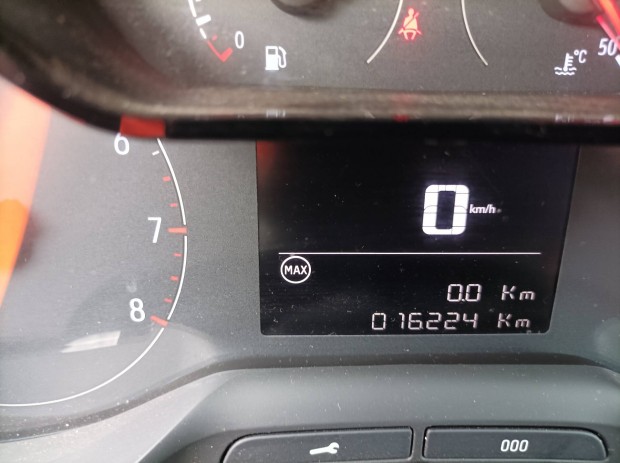 Opel Crossland Eladasra