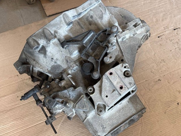 Opel Crossland X 1.2 turb� V�lt� 8559 9801309110