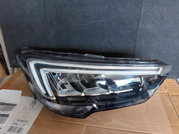Opel Crossland X Jobb Ledes Fényszóró 39153541 7525