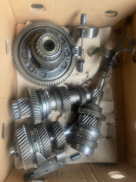 Opel F23 típusú sebességváltó csoport tengely / Astra H , Vectra C