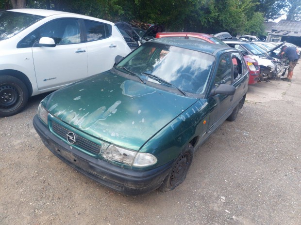 Opel F Astra 1.4 alkatrszei