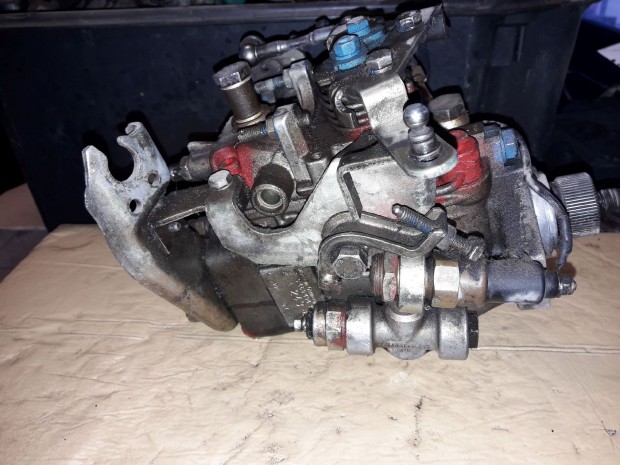 Opel Frontera A Adagol�