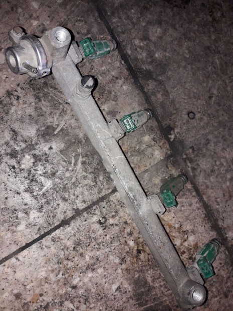 Opel Frontera A Injektor H�d