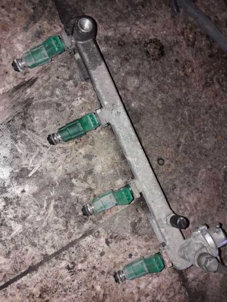 Opel Frontera A Injektor H�d