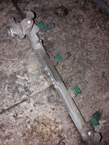 Opel Frontera A Injektor H�d