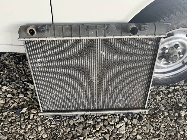 Opel Frontra  alkatrszek