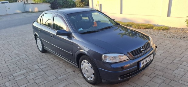 Opel G Astra 1.4 16V Classic II 2007 199.000 KM 1.Tulaj Klima Kamera