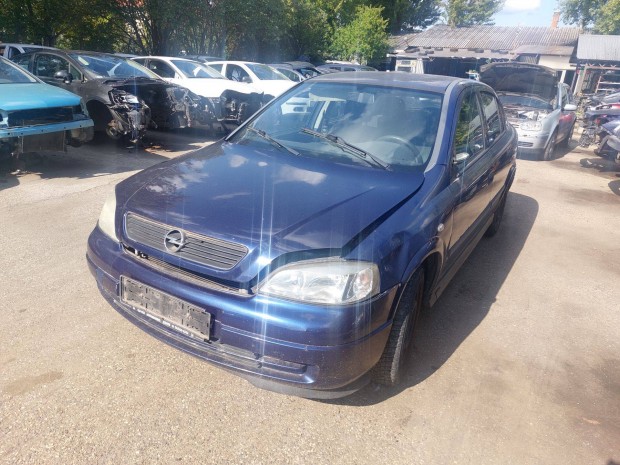 Opel G Astra karosszria elemei Y20Z