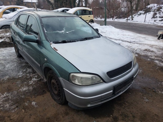 Opel G Astra karossz�ria elemei Z 374 5 ajt�s