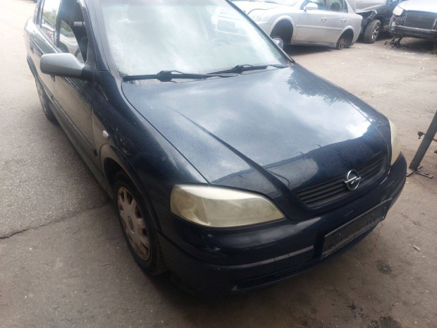 Opel G Astra kék karosszéria elemi Y269