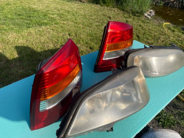 Opel G Astra lámpa