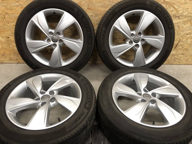 Opel Grandland 18 col,Peugeot alufelni 18 colos 5x108 nyári gumi