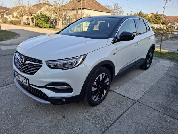 Opel Grandland X 1.2 Design Line, friss műszaki, +1 év garancia