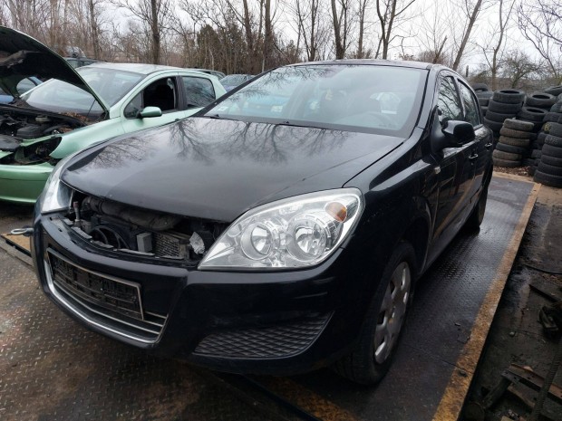 Opel H Astra karossz�ria elemei Z 20R