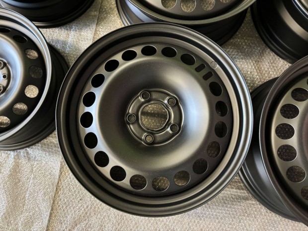 Opel Insignia 17" 5x120 lemezfelni garnitúra eladó 17 coll