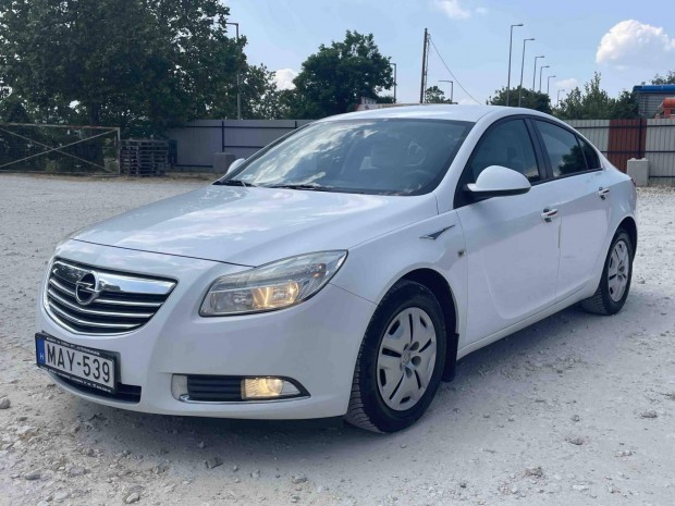 Opel Insignia 1.4 T Start-Stop Jó motor és műsz...