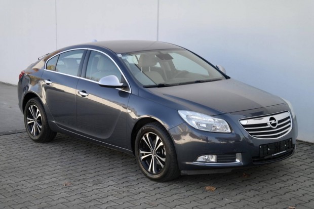 Opel Insignia 1.6 Bzs Bels - 2/Kulcs - Szerv...