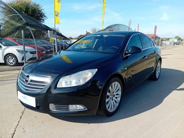 Opel Insignia 1.6 T Edition Szervizelt.231.000KM