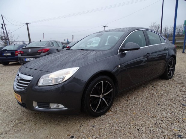 Opel Insignia 1.8 Sport Hitel! Csere-Besz�m�t�s...
