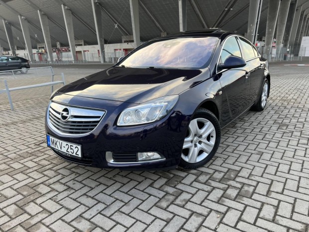 Opel Insignia 2.0 T AWD Active Start Stop OPC B...