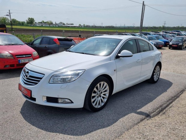 Opel Insignia 2.0 T Sport 3 v garancival . el...