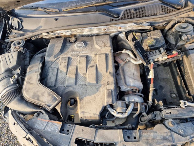 Opel Insignia 2.8V6 Turbo A28NET Kiprblhat Motor F40CR 4X4 Vlt