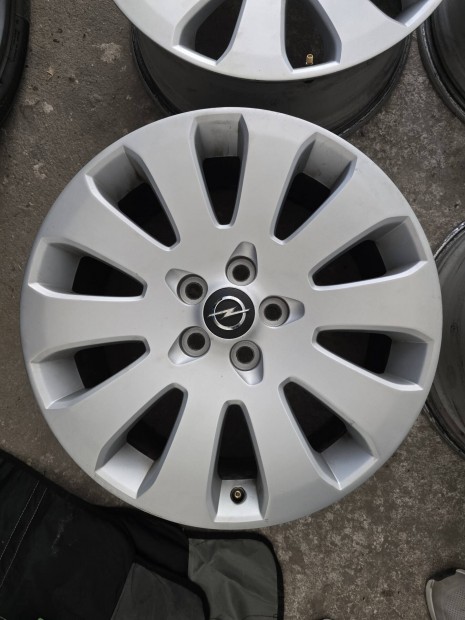 Opel Insignia 5x120 19" alufelni
