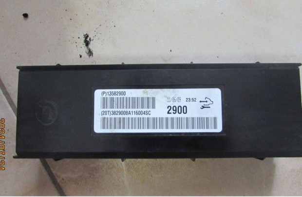 Opel Insignia A klímavezérlő elektronika 13582900