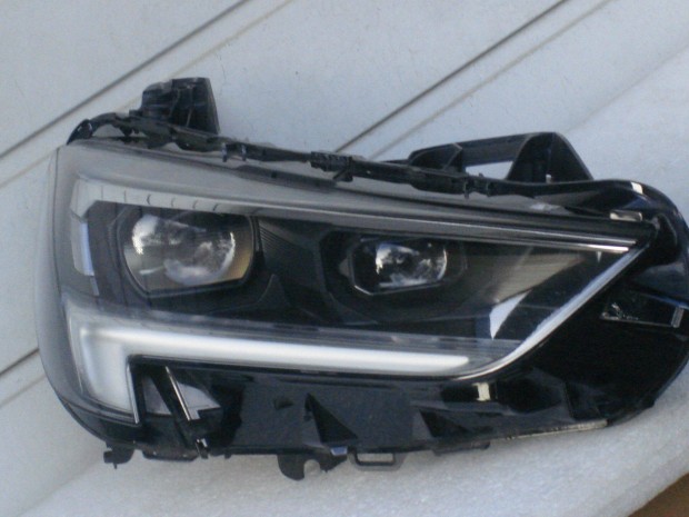 Opel Insignia B Facelift Full Led Jobb els� F�nysz�r� 39136836