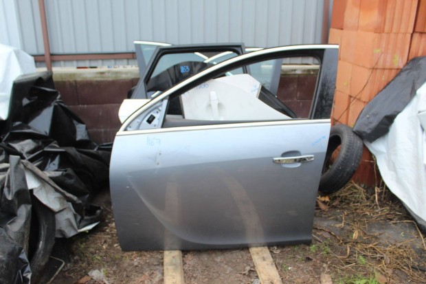 Opel Insignia Bal első ajtó komplett(1167)