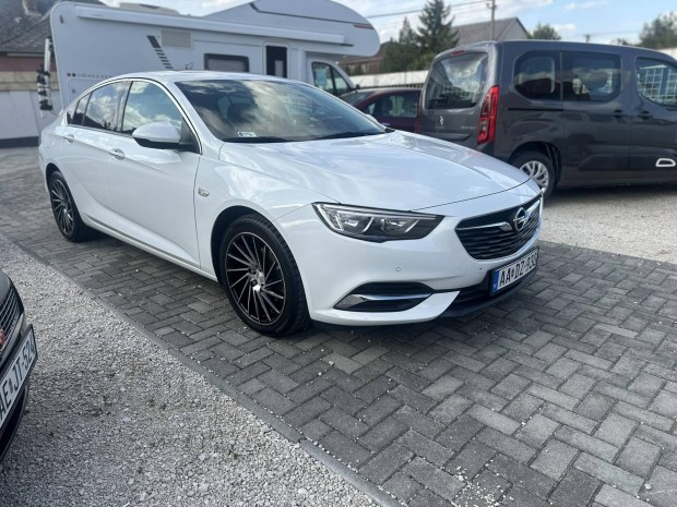 Opel Insignia Grand Sport 1.6 CDTI Edition Star...