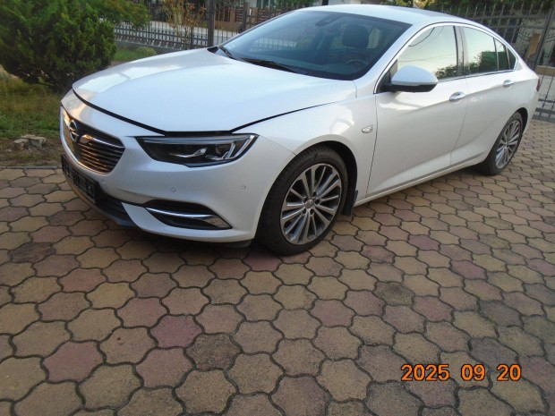 Opel Insignia Grand Sport keresi új gazdáját