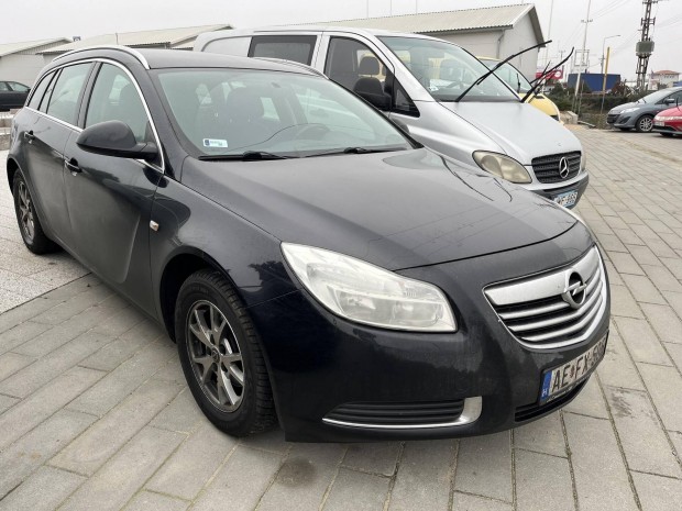 Opel Insignia Sports Tourer 1.6