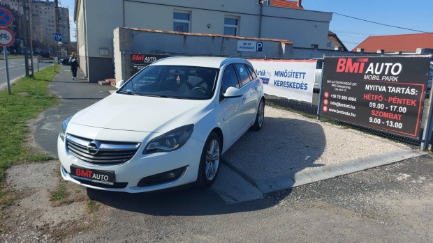 Opel Insignia Sports Tourer 1.6 CDTI Cosmo Star...