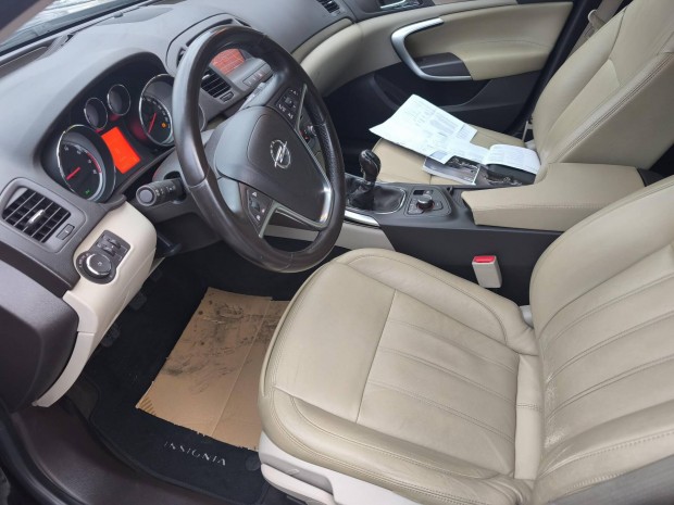 Opel Insignia Sports Tourer 1.6 T Edition Egyed...