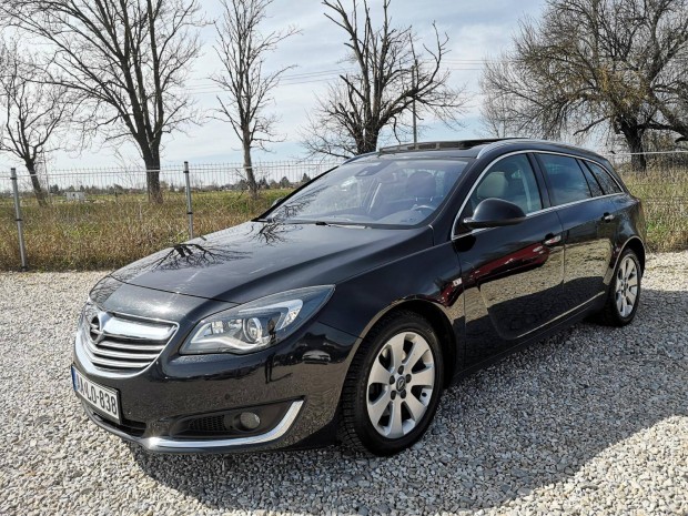 Opel Insignia Sports Tourer 1.6 T Sport Start S...