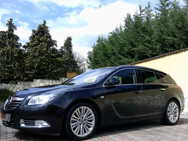 Opel Insignia Sports Tourer 2.0 CDTI Cosmo Kara...