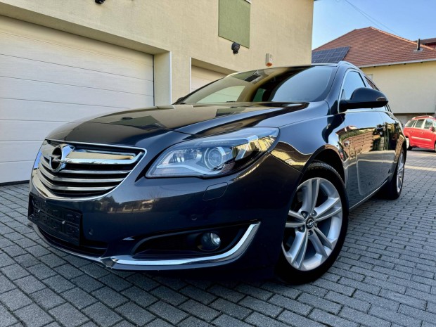 Opel Insignia Sports Tourer 2.0 CDTI Cosmo Star...